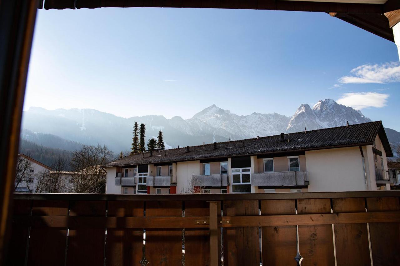 Werdenfels Apartment Garmisch-Partenkirchen Ngoại thất bức ảnh